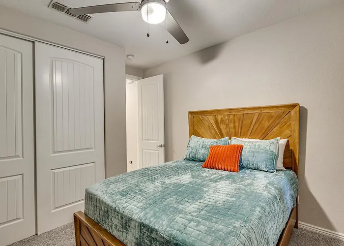 Pet-friendly Lhc W/ Temp-controlled Pool! Lake Havasu City