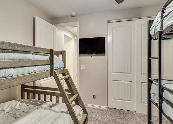 Pet-friendly Lhc W/ Temp-controlled Pool! Lake Havasu City