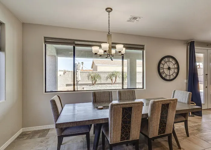 Pet-friendly Lhc W/ Temp-controlled Pool!